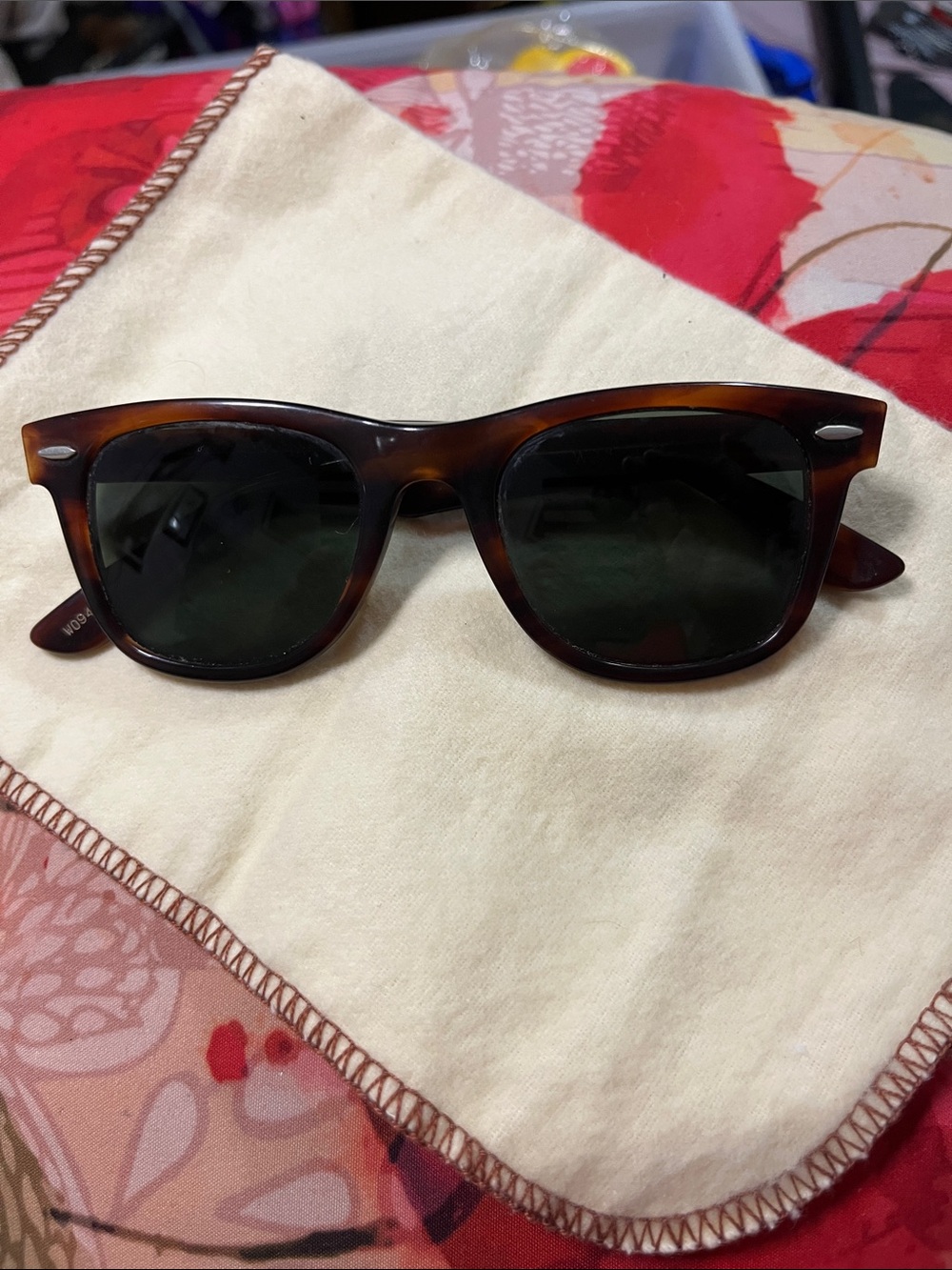 Ray-Ban Tortoise Frame Sunglasses with Dark Green Lenses